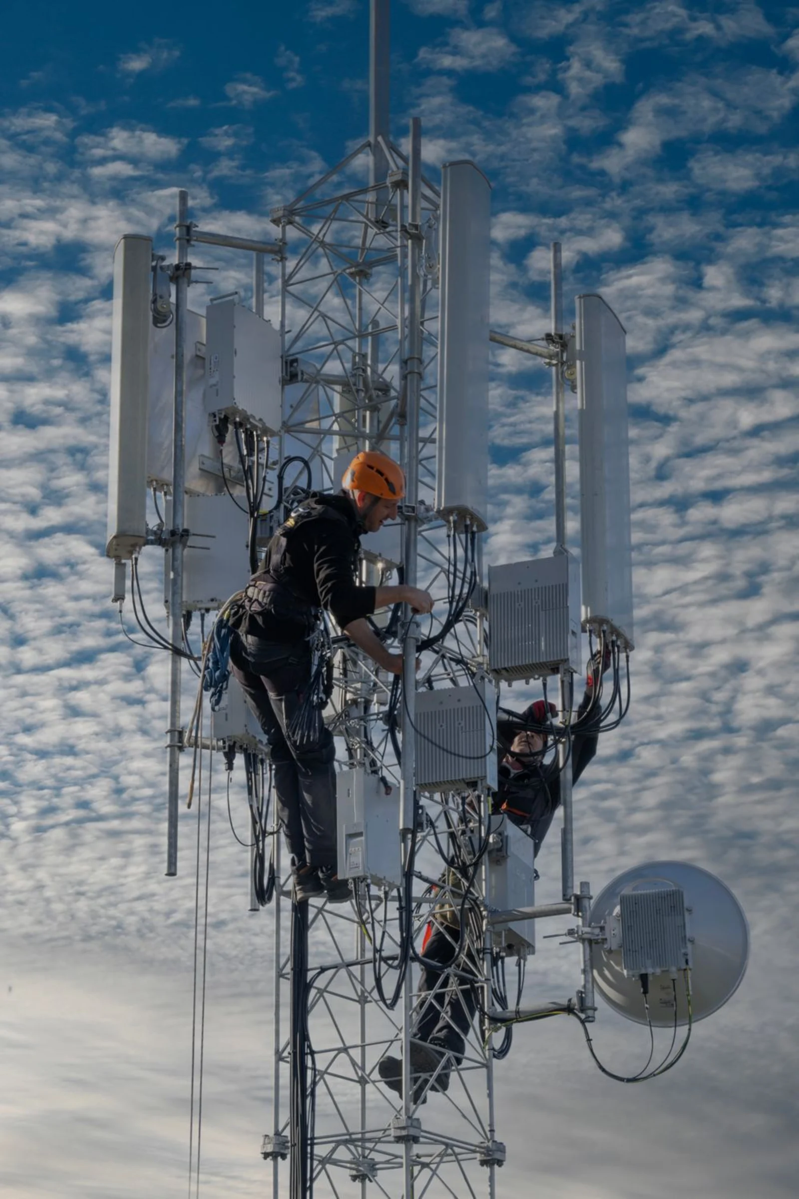 Lucru la Inaltime Telecom (Standard Vodafone) (HS15)